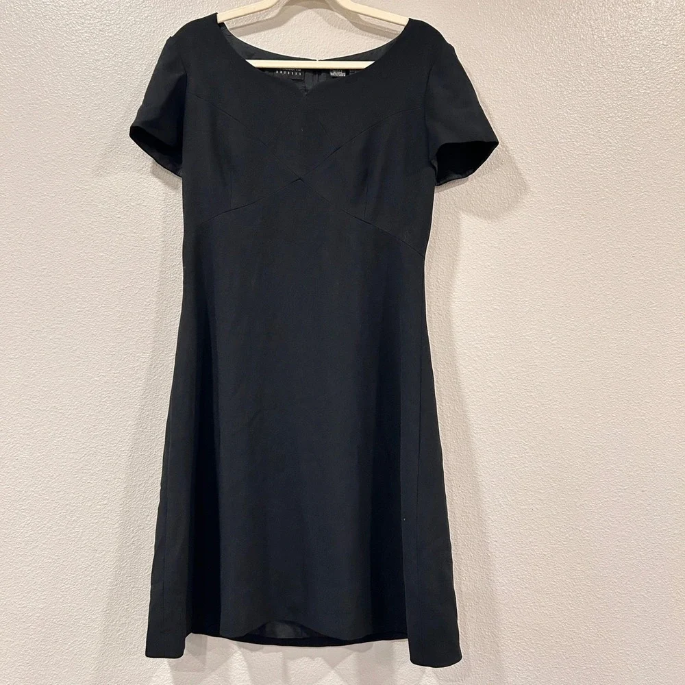 Liz Claiborne Dresses Women's Black V-Neck  A-Line Dress Size 10 Vintage